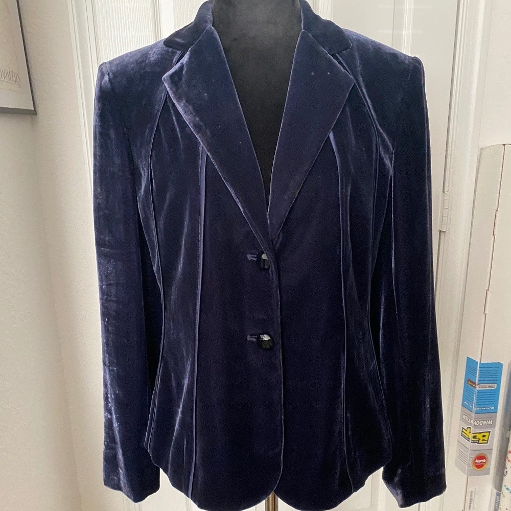 Jones New York Soft Velvet Jacket, blue,‎ size 6. Gorgeous! - Picture 2 of 5